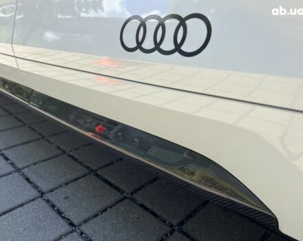 Ауди Ку 5, объемом двигателя 3 л и пробегом 2 тыс. км за 79119 $, фото 16 на Automoto.ua