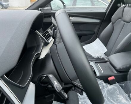 Ауди Ку 5, объемом двигателя 1.97 л и пробегом 10 тыс. км за 61296 $, фото 32 на Automoto.ua