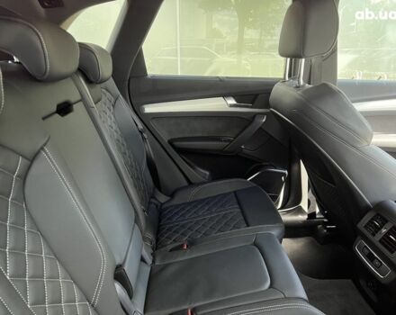 Ауди Ку 5, объемом двигателя 3 л и пробегом 2 тыс. км за 79119 $, фото 8 на Automoto.ua