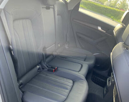 Ауди Ку 5, объемом двигателя 2 л и пробегом 24 тыс. км за 30000 $, фото 30 на Automoto.ua
