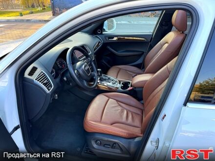 Ауді Ку 5 2012 у Луцьку на Automoto.ua Ауді Ку 5, об'ємом двигуна 20 л та пробігом 147 тис. км за 12999 $, фото 1 на Automoto.ua