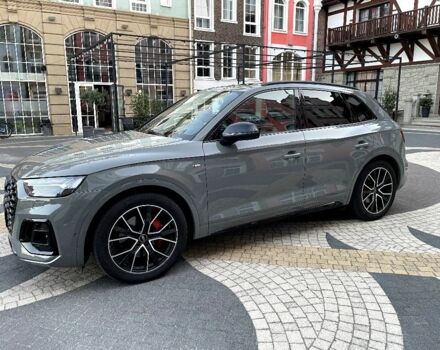 Серый Ауди Ку 5, объемом двигателя 3 л и пробегом 19 тыс. км за 36500 $, фото 2 на Automoto.ua