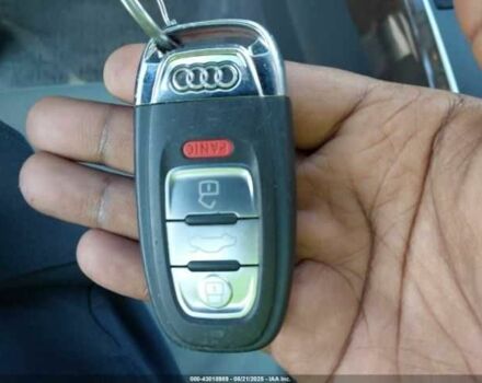 Сірий Ауді Ку 5, об'ємом двигуна 0 л та пробігом 146 тис. км за 3100 $, фото 13 на Automoto.ua