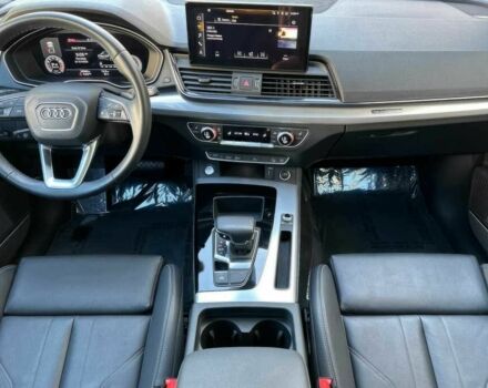 Сірий Ауді Ку 5, об'ємом двигуна 2 л та пробігом 35 тис. км за 34500 $, фото 8 на Automoto.ua