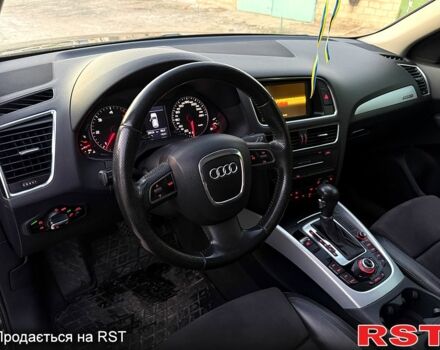 Ауди Ку 5 2009 в Запорожье на Automoto.ua Серый Ауди Ку 5, объемом двигателя 2 л и пробегом 287 тыс. км за 12999 $, фото 4 на Automoto.ua