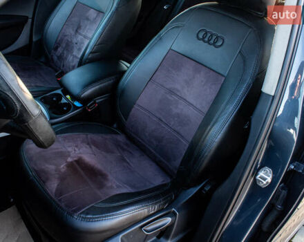 Серый Ауди Ку 5, объемом двигателя 1.98 л и пробегом 345 тыс. км за 14000 $, фото 47 на Automoto.ua