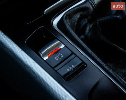 Серый Ауди Ку 5, объемом двигателя 1.98 л и пробегом 345 тыс. км за 14000 $, фото 40 на Automoto.ua