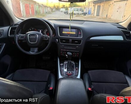 Ауди Ку 5 2009 в Запорожье на Automoto.ua Серый Ауди Ку 5, объемом двигателя 2 л и пробегом 287 тыс. км за 12999 $, фото 5 на Automoto.ua