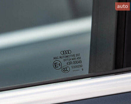 Серый Ауди Ку 5, объемом двигателя 1.98 л и пробегом 345 тыс. км за 14000 $, фото 18 на Automoto.ua