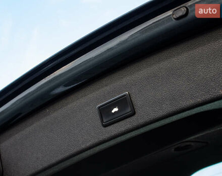 Серый Ауди Ку 5, объемом двигателя 1.98 л и пробегом 345 тыс. км за 14000 $, фото 52 на Automoto.ua