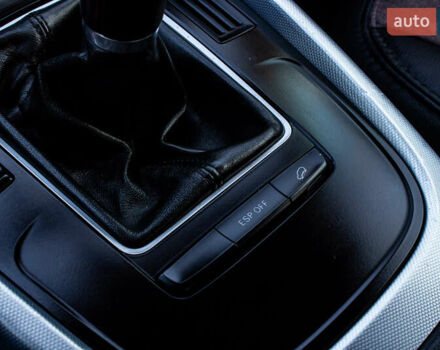 Серый Ауди Ку 5, объемом двигателя 1.98 л и пробегом 345 тыс. км за 14000 $, фото 41 на Automoto.ua