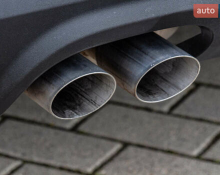 Серый Ауди Ку 5, объемом двигателя 1.98 л и пробегом 345 тыс. км за 14000 $, фото 16 на Automoto.ua