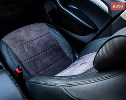 Серый Ауди Ку 5, объемом двигателя 1.98 л и пробегом 345 тыс. км за 14000 $, фото 63 на Automoto.ua