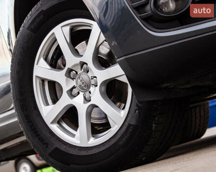 Серый Ауди Ку 5, объемом двигателя 1.98 л и пробегом 345 тыс. км за 14000 $, фото 11 на Automoto.ua