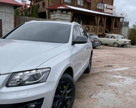 Серый Ауди Ку 5, объемом двигателя 2.97 л и пробегом 323 тыс. км за 15500 $, фото 2 на Automoto.ua