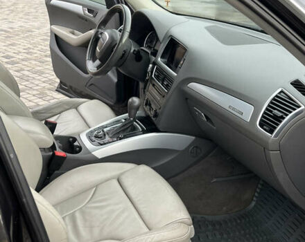 Серый Ауди Ку 5, объемом двигателя 2.97 л и пробегом 228 тыс. км за 15400 $, фото 3 на Automoto.ua