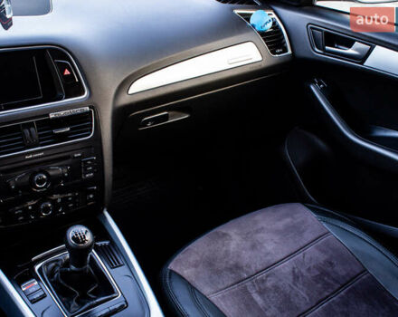 Серый Ауди Ку 5, объемом двигателя 1.98 л и пробегом 345 тыс. км за 14000 $, фото 62 на Automoto.ua