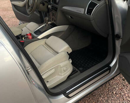 Серый Ауди Ку 5, объемом двигателя 2.97 л и пробегом 323 тыс. км за 15500 $, фото 46 на Automoto.ua