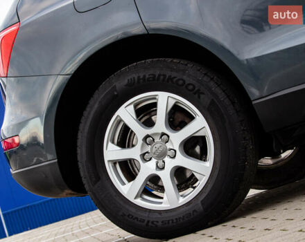 Серый Ауди Ку 5, объемом двигателя 1.98 л и пробегом 345 тыс. км за 14000 $, фото 17 на Automoto.ua