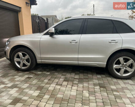 Сірий Ауді Ку 5, об'ємом двигуна 1.98 л та пробігом 204 тис. км за 13500 $, фото 4 на Automoto.ua