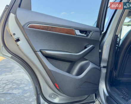 Серый Ауди Ку 5, объемом двигателя 2 л и пробегом 213 тыс. км за 9999 $, фото 44 на Automoto.ua