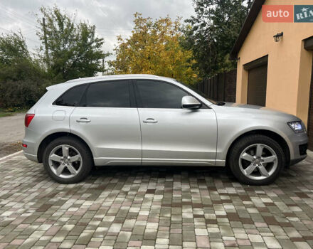 Сірий Ауді Ку 5, об'ємом двигуна 1.98 л та пробігом 204 тис. км за 13500 $, фото 2 на Automoto.ua