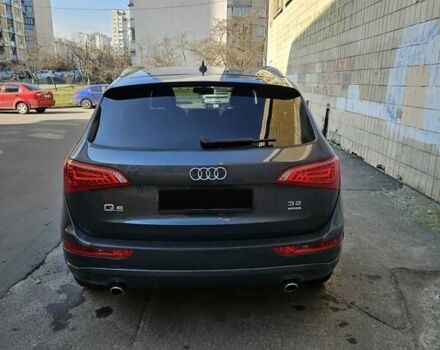 Сірий Ауді Ку 5, об'ємом двигуна 3.2 л та пробігом 227 тис. км за 15900 $, фото 2 на Automoto.ua