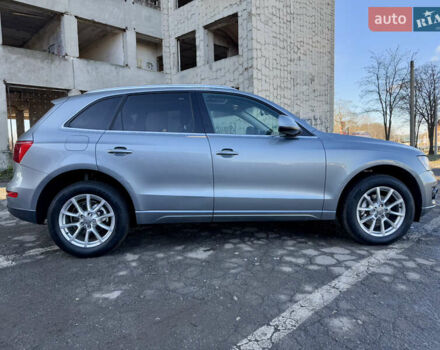 Серый Ауди Ку 5, объемом двигателя 2 л и пробегом 213 тыс. км за 9999 $, фото 11 на Automoto.ua