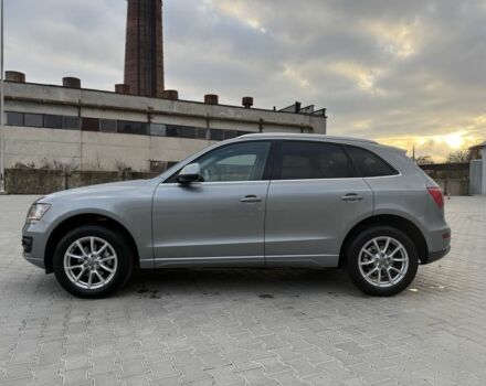 Сірий Ауді Ку 5, об'ємом двигуна 2 л та пробігом 211 тис. км за 9650 $, фото 4 на Automoto.ua