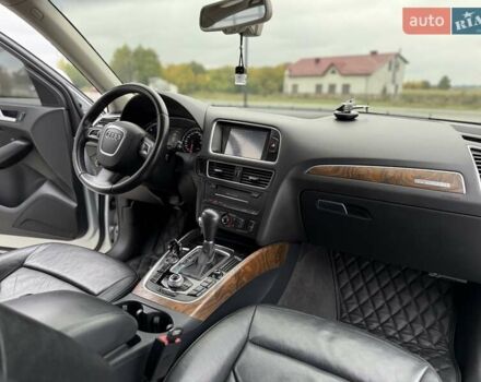 Серый Ауди Ку 5, объемом двигателя 1.98 л и пробегом 237 тыс. км за 13900 $, фото 30 на Automoto.ua