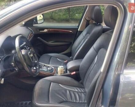 Серый Ауди Ку 5, объемом двигателя 1.98 л и пробегом 179 тыс. км за 12500 $, фото 17 на Automoto.ua