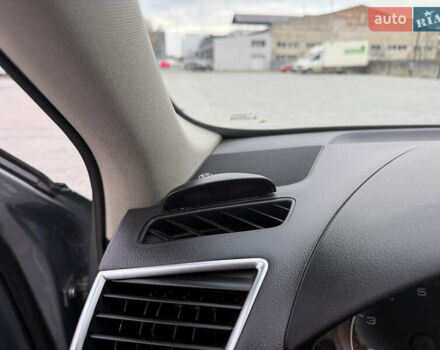 Сірий Ауді Ку 5, об'ємом двигуна 2 л та пробігом 211 тис. км за 9650 $, фото 37 на Automoto.ua