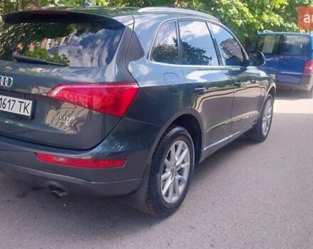 Серый Ауди Ку 5, объемом двигателя 1.98 л и пробегом 179 тыс. км за 12500 $, фото 14 на Automoto.ua