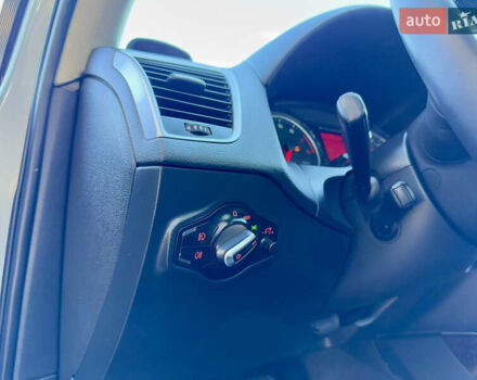 Серый Ауди Ку 5, объемом двигателя 2 л и пробегом 213 тыс. км за 9999 $, фото 32 на Automoto.ua