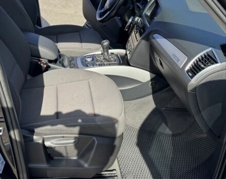 Сірий Ауді Ку 5, об'ємом двигуна 2 л та пробігом 217 тис. км за 14000 $, фото 14 на Automoto.ua