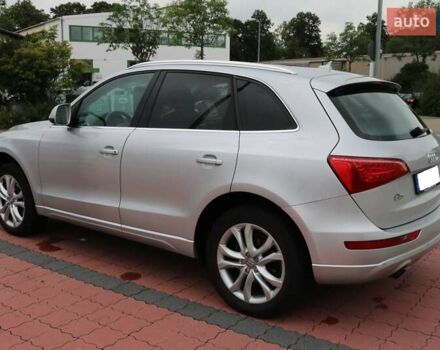 Серый Ауди Ку 5, объемом двигателя 1.98 л и пробегом 334 тыс. км за 8700 $, фото 5 на Automoto.ua