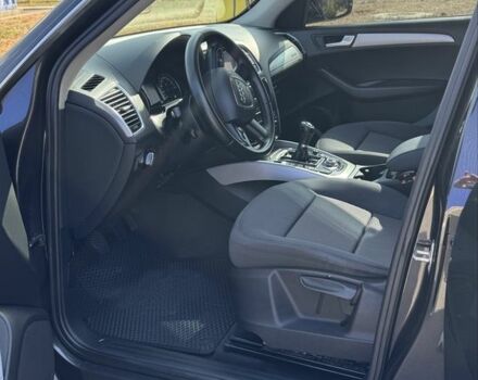 Сірий Ауді Ку 5, об'ємом двигуна 2 л та пробігом 217 тис. км за 14000 $, фото 13 на Automoto.ua