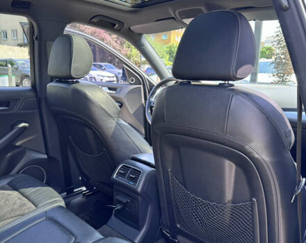 Серый Ауди Ку 5, объемом двигателя 2.97 л и пробегом 300 тыс. км за 15500 $, фото 9 на Automoto.ua