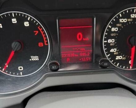 Серый Ауди Ку 5, объемом двигателя 1.98 л и пробегом 231 тыс. км за 11700 $, фото 3 на Automoto.ua