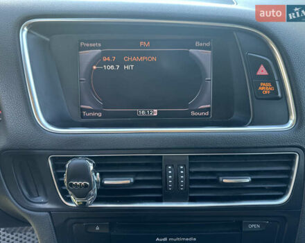 Серый Ауди Ку 5, объемом двигателя 1.98 л и пробегом 167 тыс. км за 15000 $, фото 25 на Automoto.ua