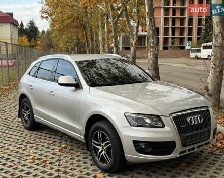 Серый Ауди Ку 5, объемом двигателя 2 л и пробегом 270 тыс. км за 15300 $, фото 2 на Automoto.ua