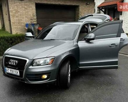 Серый Ауди Ку 5, объемом двигателя 1.98 л и пробегом 231 тыс. км за 11700 $, фото 2 на Automoto.ua