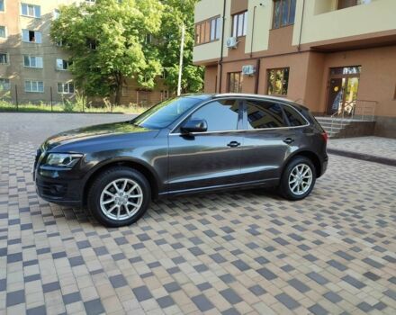 Сірий Ауді Ку 5, об'ємом двигуна 2 л та пробігом 200 тис. км за 14532 $, фото 2 на Automoto.ua