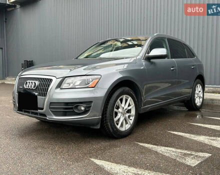 Серый Ауди Ку 5, объемом двигателя 1.98 л и пробегом 265 тыс. км за 11999 $, фото 4 на Automoto.ua