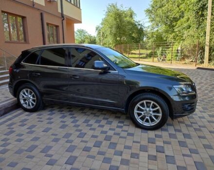 Сірий Ауді Ку 5, об'ємом двигуна 2 л та пробігом 200 тис. км за 14532 $, фото 5 на Automoto.ua