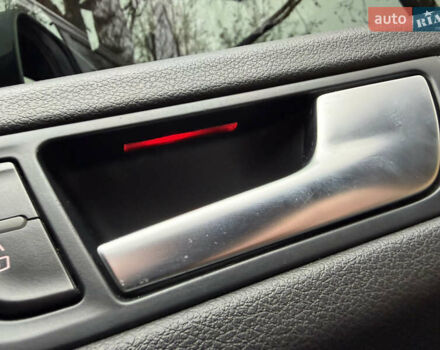 Сірий Ауді Ку 5, об'ємом двигуна 1.98 л та пробігом 277 тис. км за 12000 $, фото 33 на Automoto.ua