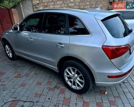 Сірий Ауді Ку 5, об'ємом двигуна 2 л та пробігом 305 тис. км за 9000 $, фото 5 на Automoto.ua