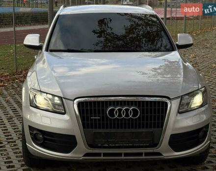Серый Ауди Ку 5, объемом двигателя 2 л и пробегом 270 тыс. км за 15300 $, фото 1 на Automoto.ua