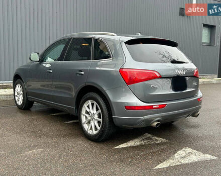 Серый Ауди Ку 5, объемом двигателя 1.98 л и пробегом 265 тыс. км за 11999 $, фото 3 на Automoto.ua