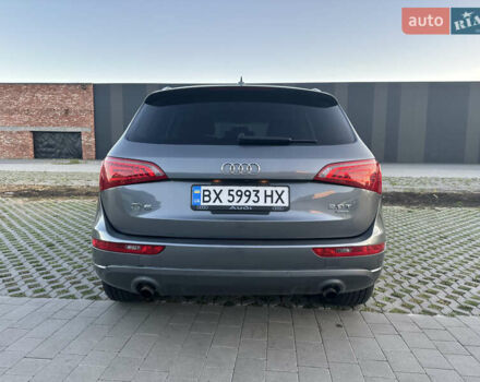 Серый Ауди Ку 5, объемом двигателя 1.98 л и пробегом 167 тыс. км за 15000 $, фото 5 на Automoto.ua